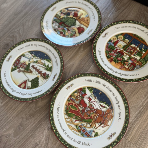 A Christmas Story Portmeirion Dinner plates - 4pc - Picture 3 of 7